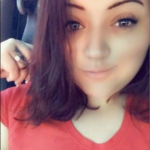 Meet your Posher, Cassie